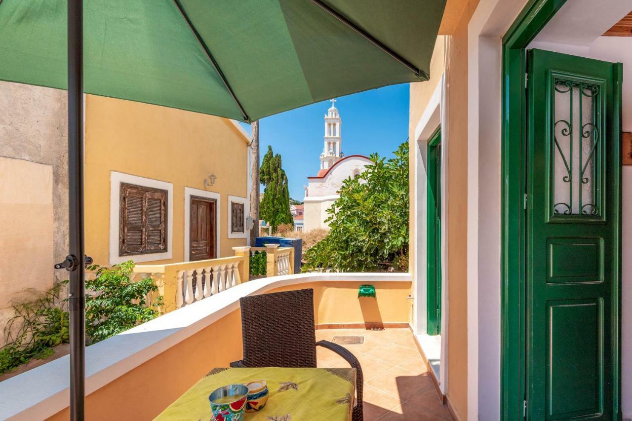 Chalki Town Matinas House 아파트 외부 사진
